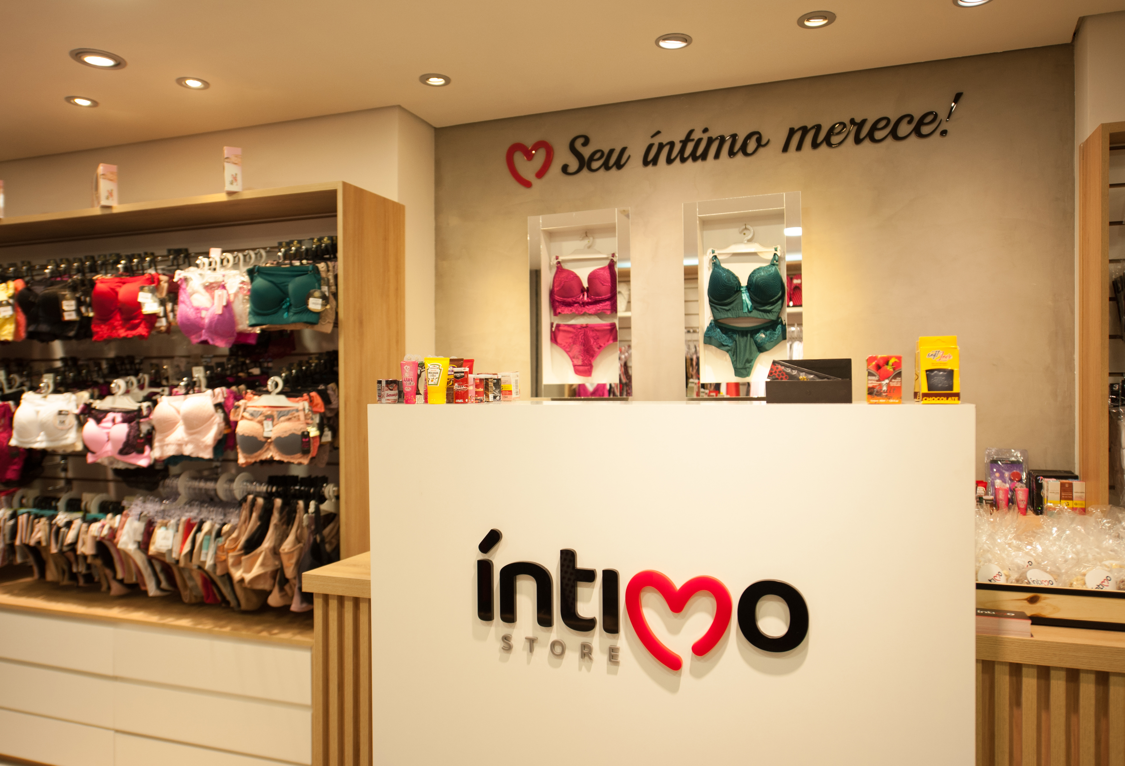 Intima Store
